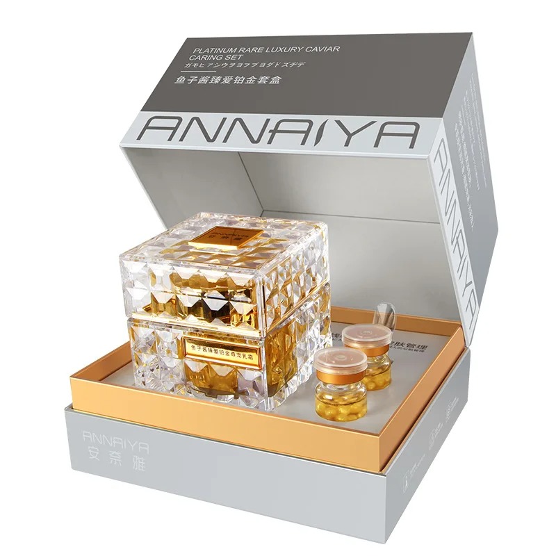 Платиновый роскошный крем для  – обзор и цена Luxury Skincare Sets