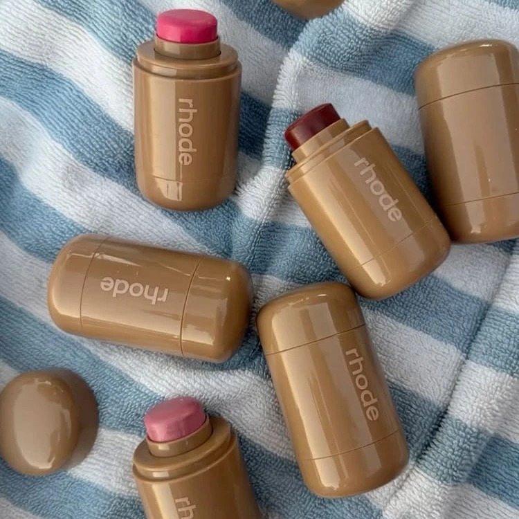 Роскошный бренд Pocket Blush C – обзор и цена Luxury Skincare Sets
